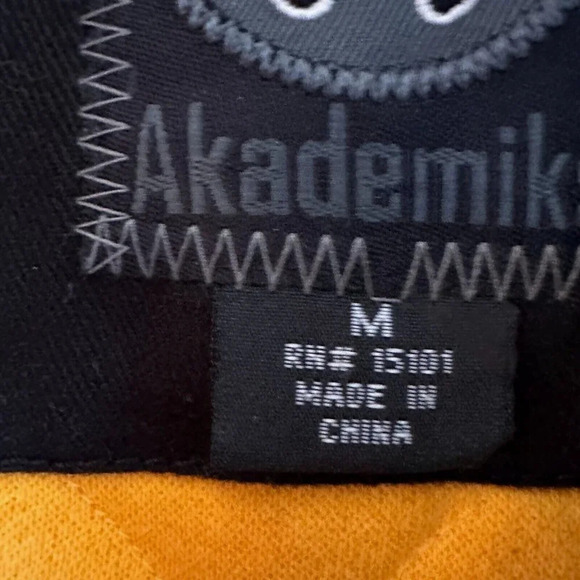 Y2K Akademiks Varsity Jacket Mens Medium Double Sided Quilted Lining 90s - Picture 14 of 16